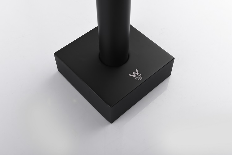 Freestanding Bathtub Faucet Black Floor Stand Bathtub Shower Faucets With Handheld Sprayer