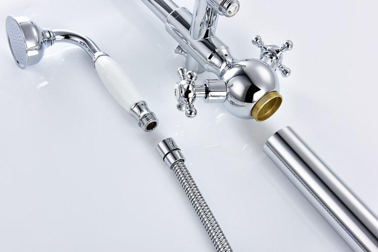stand alone bathtub faucets