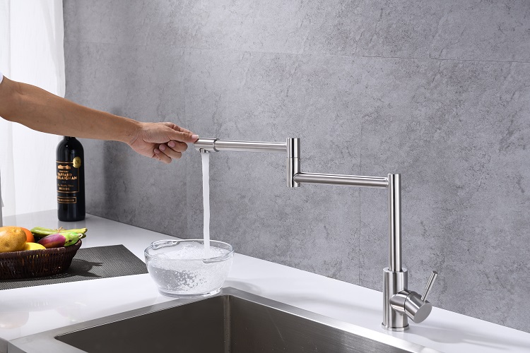 Folding Kitchen Faucet Stretchable Swing Arm Brushed Single Hole Single Handle Deck Mounted Cold & Hot Kitchen Sink Faucet
