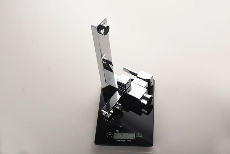 grifo de bañera de piso
