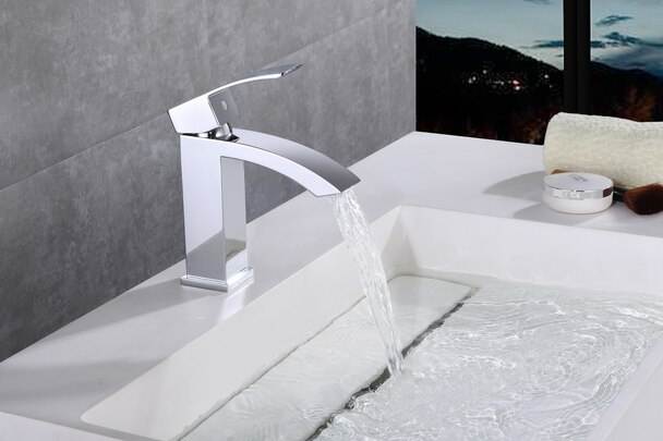 Grifo monomando para lavabo de agua fría y caliente de latón