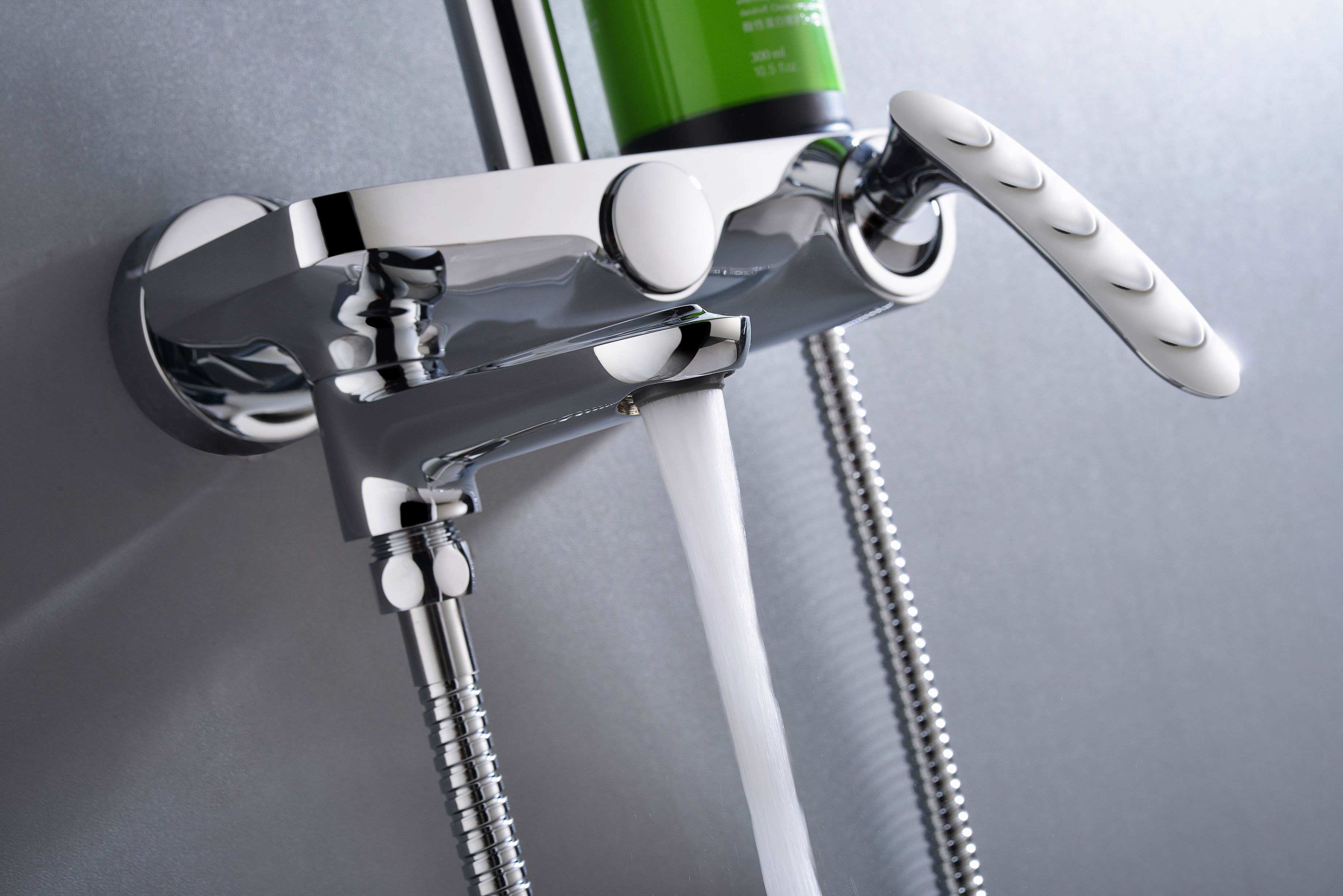Chrome Wall Mounted Shower Bath Tub Faucet Tub Filler Brass Bathroom Bathtub Shower Faucets
