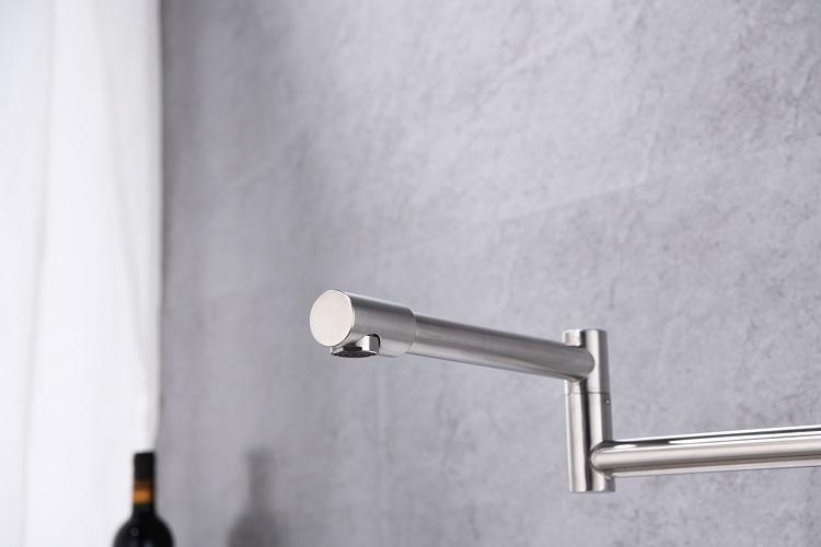 Folding Kitchen Faucet Stretchable Swing Arm Brushed Single Hole Single Handle Deck Mounted Cold & Hot Kitchen Sink Faucet