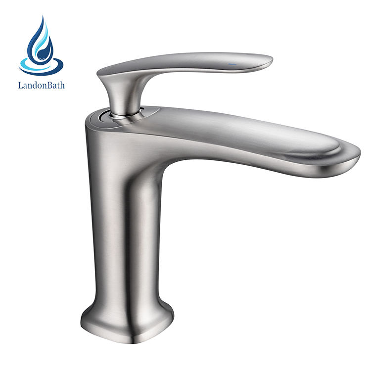 Basin Faucet Brass Mixer Bathroom Sink Faucets Deck Mounted Bath Taps Water Tap Torneira Do Anheiro