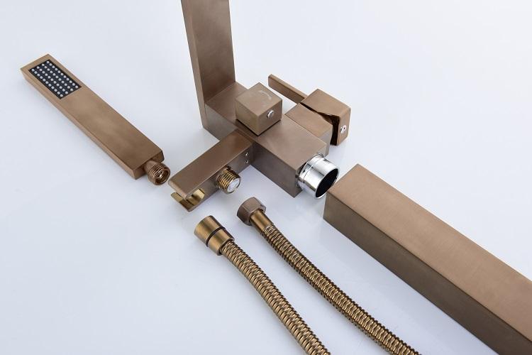 Bathtub Faucet 