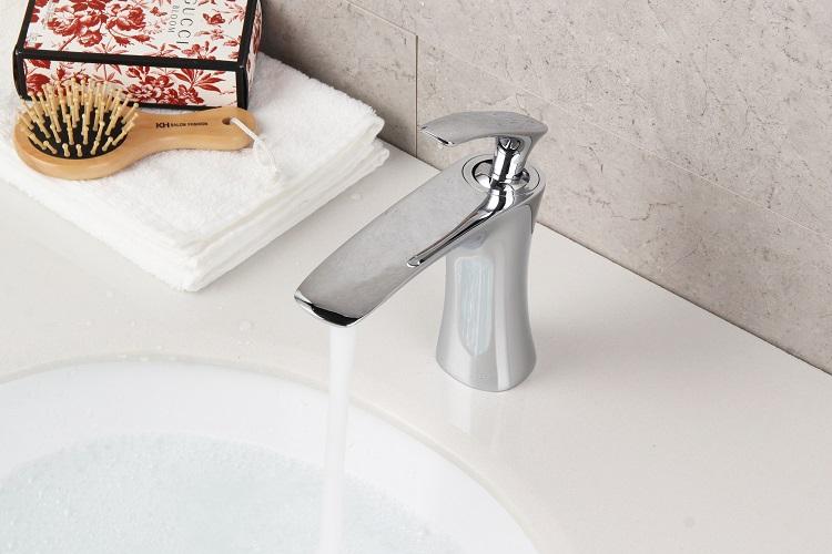 Professional factory taps and mixers wash mixer tap basin faucet curved sanitary on sale